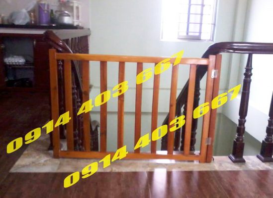 chắn cửa, chắn cầu thang bằng gỗ chắn cầu thang bằng gỗ